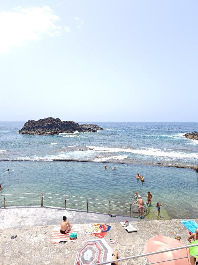 Cozy Apartment In Front Of The Natural Pools El Pris Exterior foto