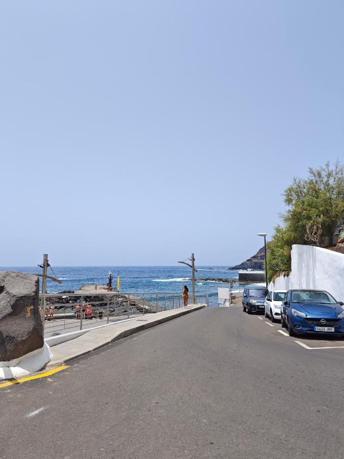 Cozy Apartment In Front Of The Natural Pools El Pris Exterior foto